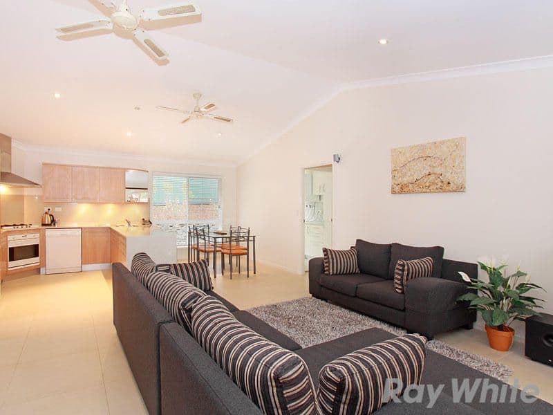 38 Gielgud Crescent, MCDOWALL QLD 4053, McDowall - Thumbnail 3