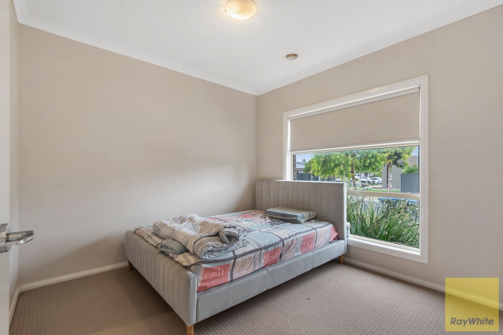 17 Graduate Street, Truganina VIC 3029, Truganina - Thumbnail 2