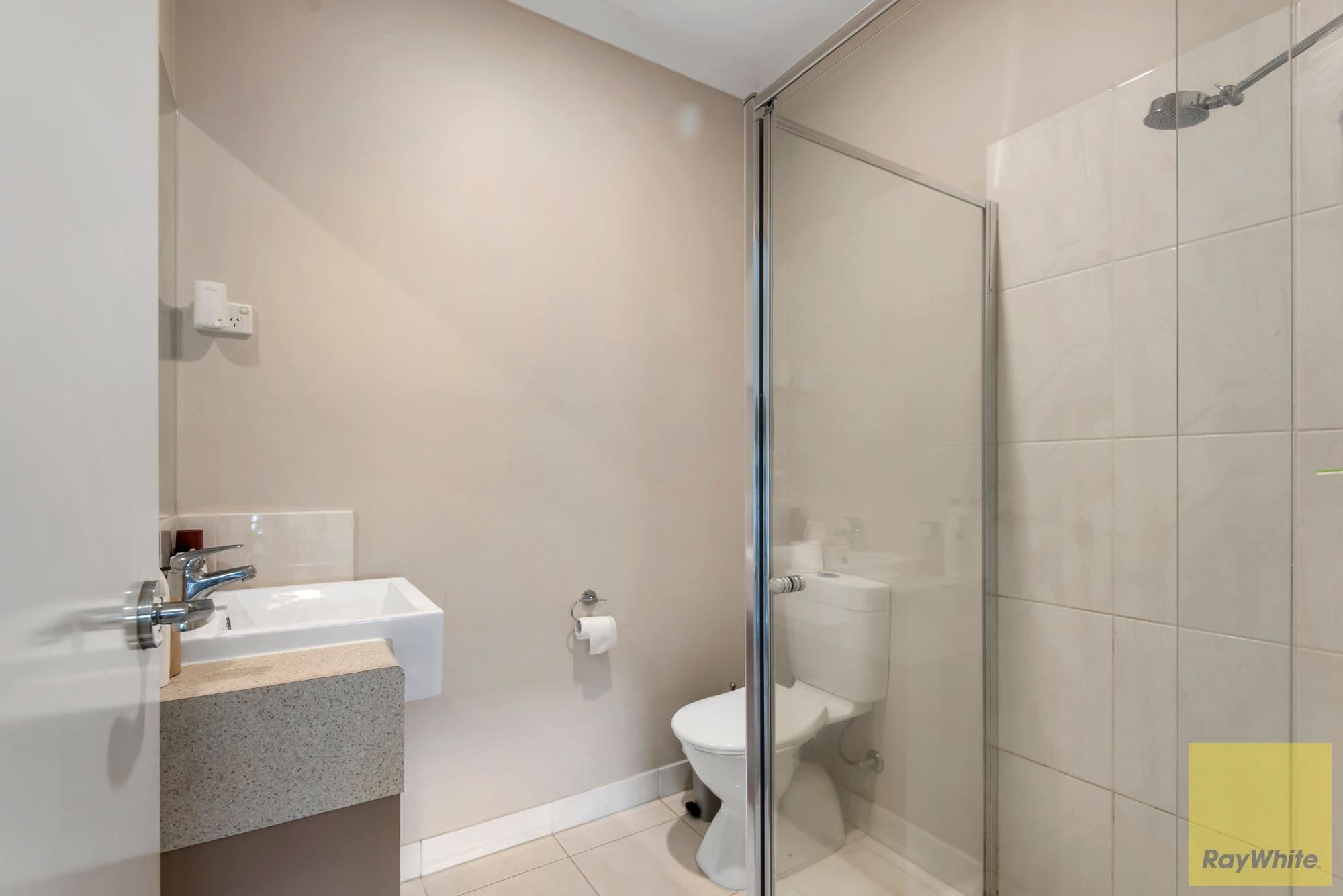 17 Graduate Street, Truganina VIC 3029, Truganina - Thumbnail 3