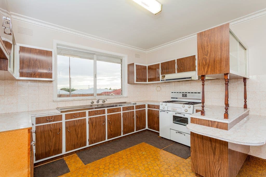 112 Thompson Road, NORTH GEELONG VIC 3215, North Geelong - Thumbnail 8