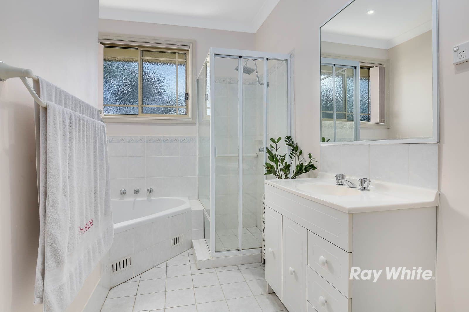 16 Brodie Street, Baulkham Hills - Thumbnail 8