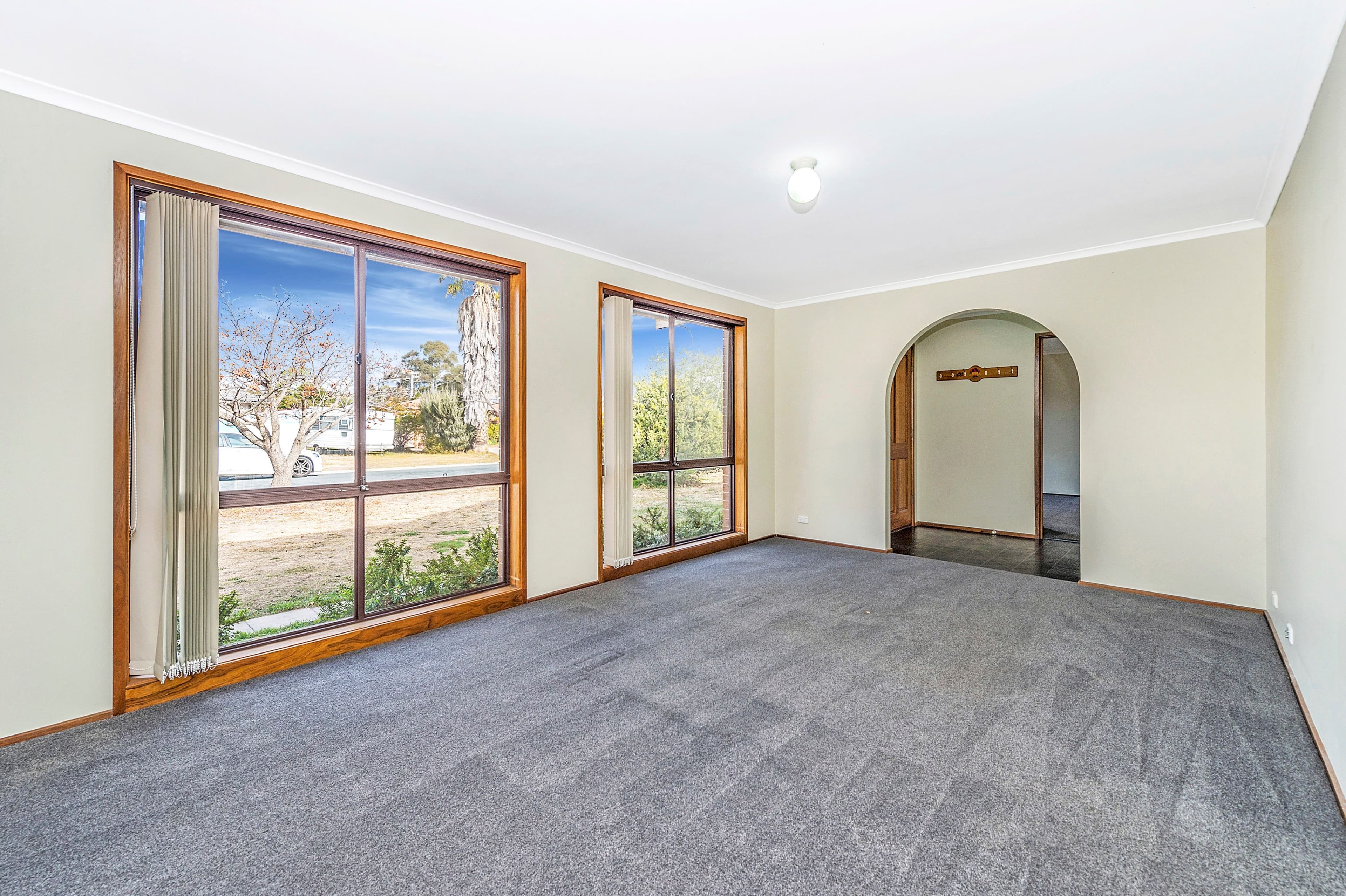 9 Muir Close, Isabella Plains ACT 2905, Isabella Plains - Thumbnail 3