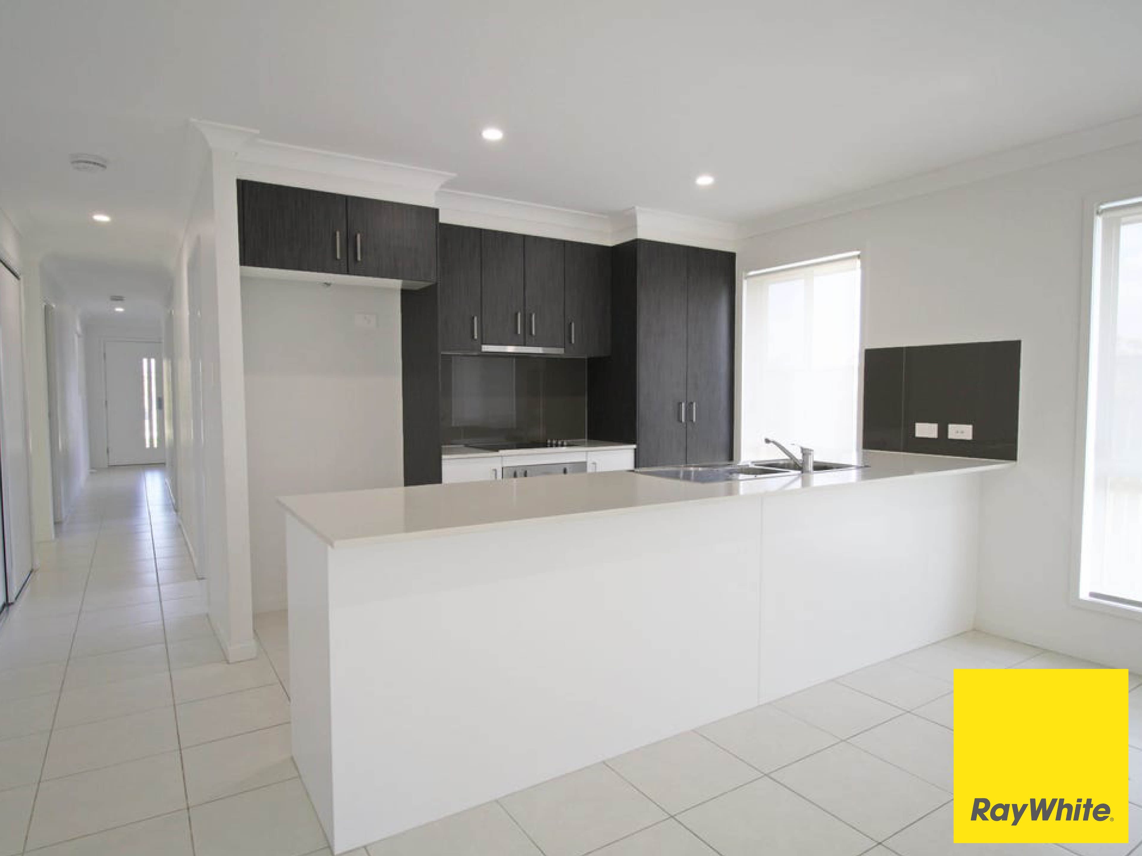19 Hayman Street, Springfield Lakes QLD 4300, Springfield Lakes - Thumbnail 2