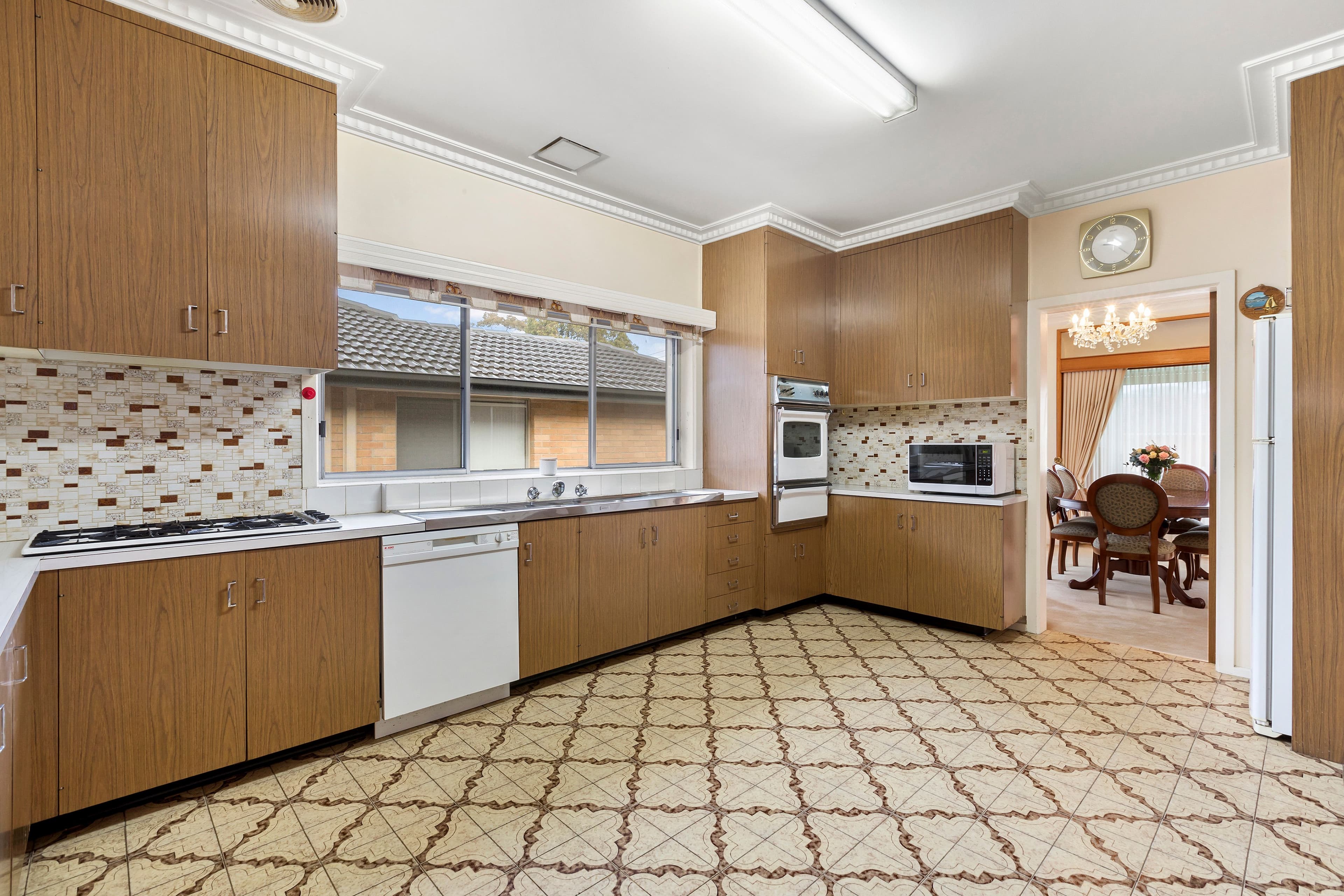 14 Terrigal Avenue, Oakleigh South VIC 3167, Oakleigh South - Thumbnail 4
