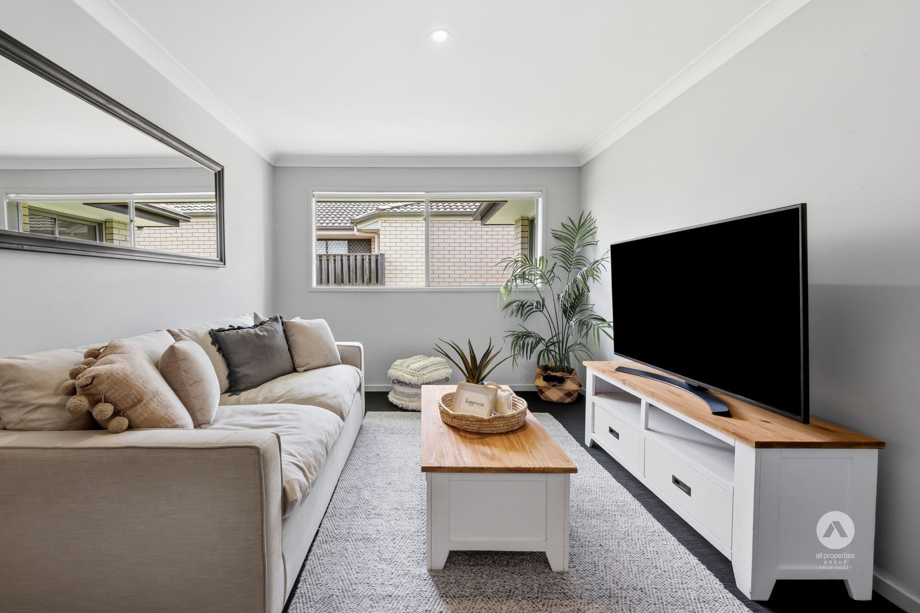 463 Gainsborough Drive, Pimpama QLD 4209, Pimpama - Thumbnail 2