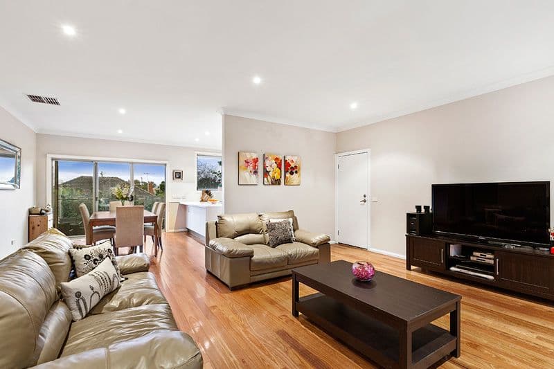 6 Hourigan Avenue, CLAYTON VIC 3168, Clayton - Thumbnail 2