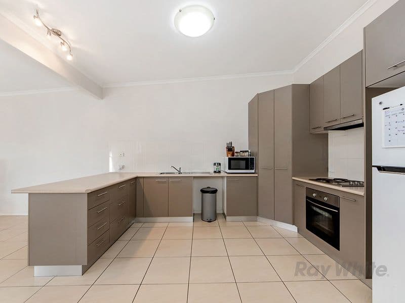 14 Jasmine Circuit, Ormeau QLD 4208, Ormeau - Thumbnail 4