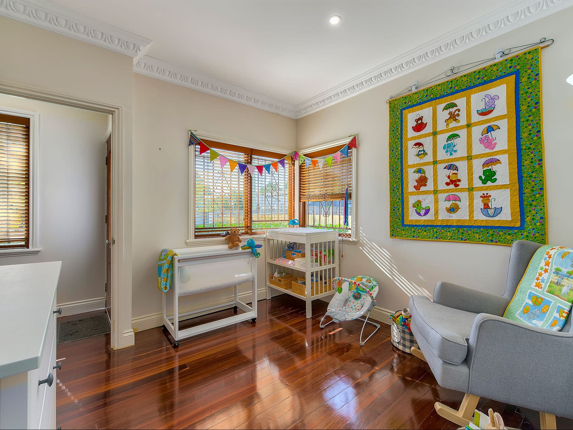 164 Coopers Camp Road, Bardon QLD 4065, Bardon - Thumbnail 4