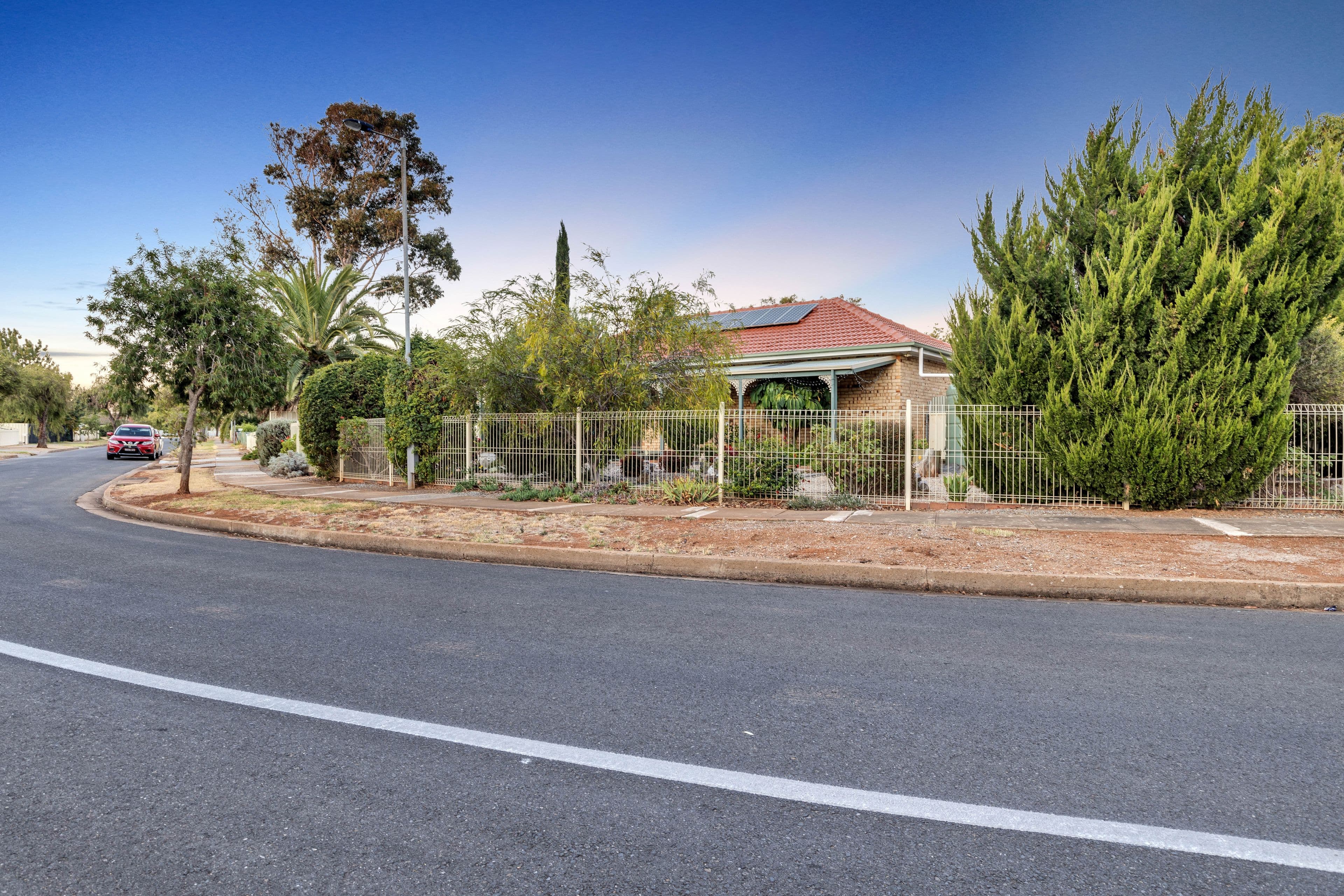 2 Bedchester Road, Elizabeth North SA 5113, Elizabeth North - Thumbnail 2