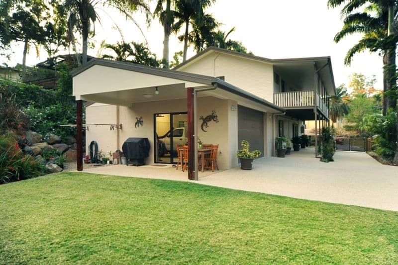 27 Manooka Drive, CANNONVALE QLD 4802, Cannonvale - Thumbnail 5