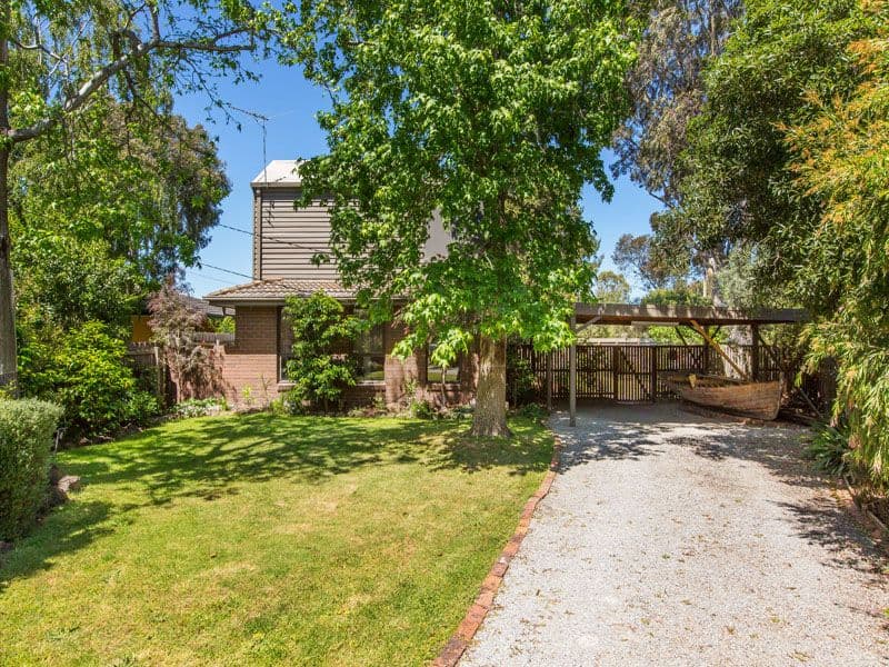 4 Metung Court, DINGLEY VILLAGE VIC 3172, Dingley Village - Thumbnail 2