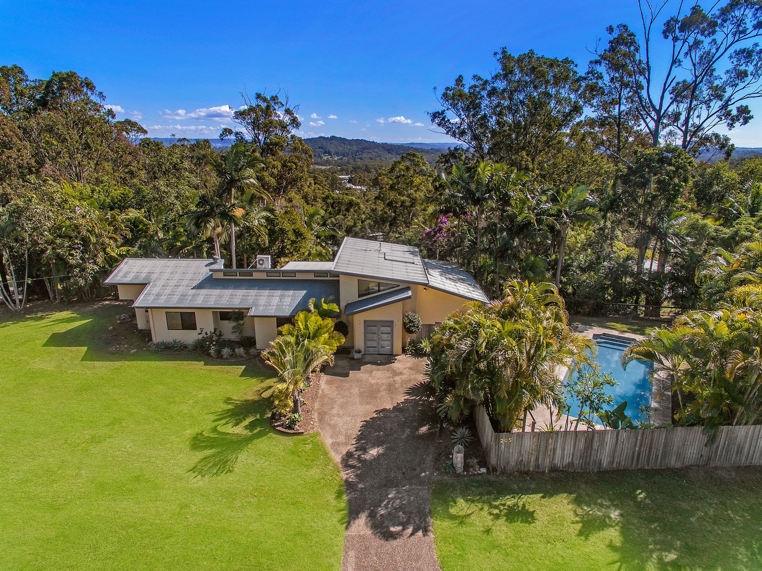 205 Mons School Road, Buderim QLD 4556, Buderim - Thumbnail 2