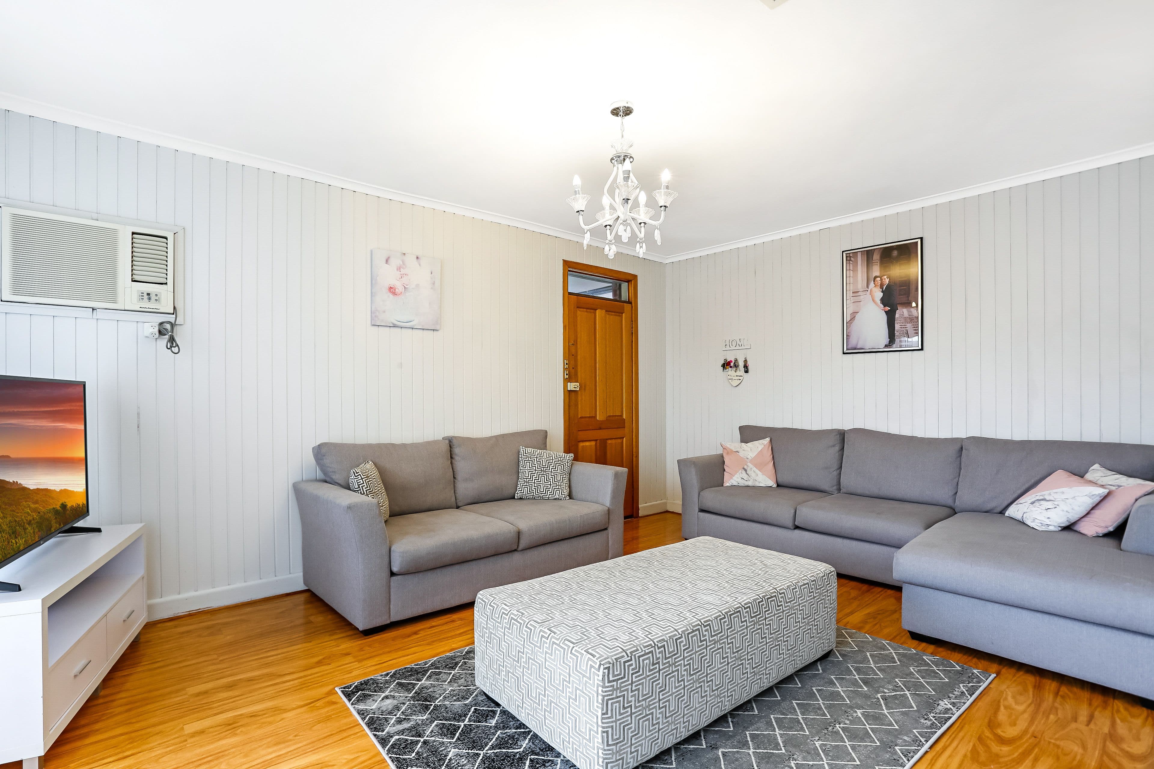 4 Warne Street, Coolaroo VIC 3048, Coolaroo - Thumbnail 2