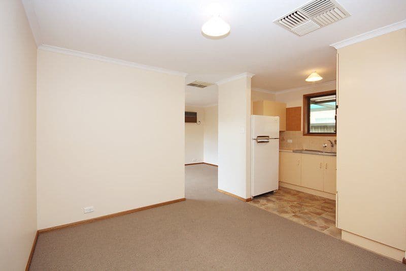 8 Harrison Avenue, MODBURY SA 5092, Modbury - Thumbnail 4