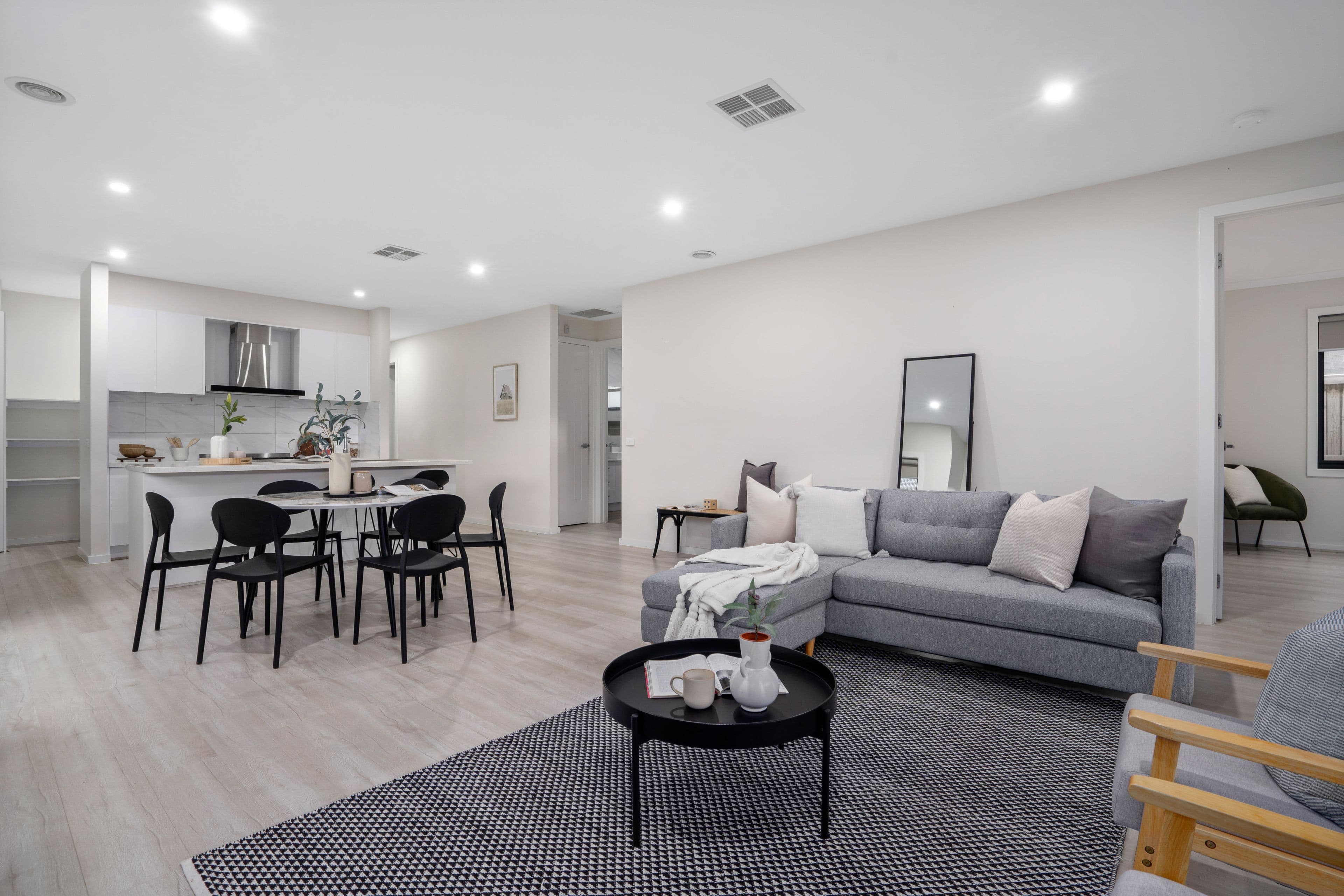 15 Camberwell Parade, Mickleham VIC 3064, Mickleham - Thumbnail 5