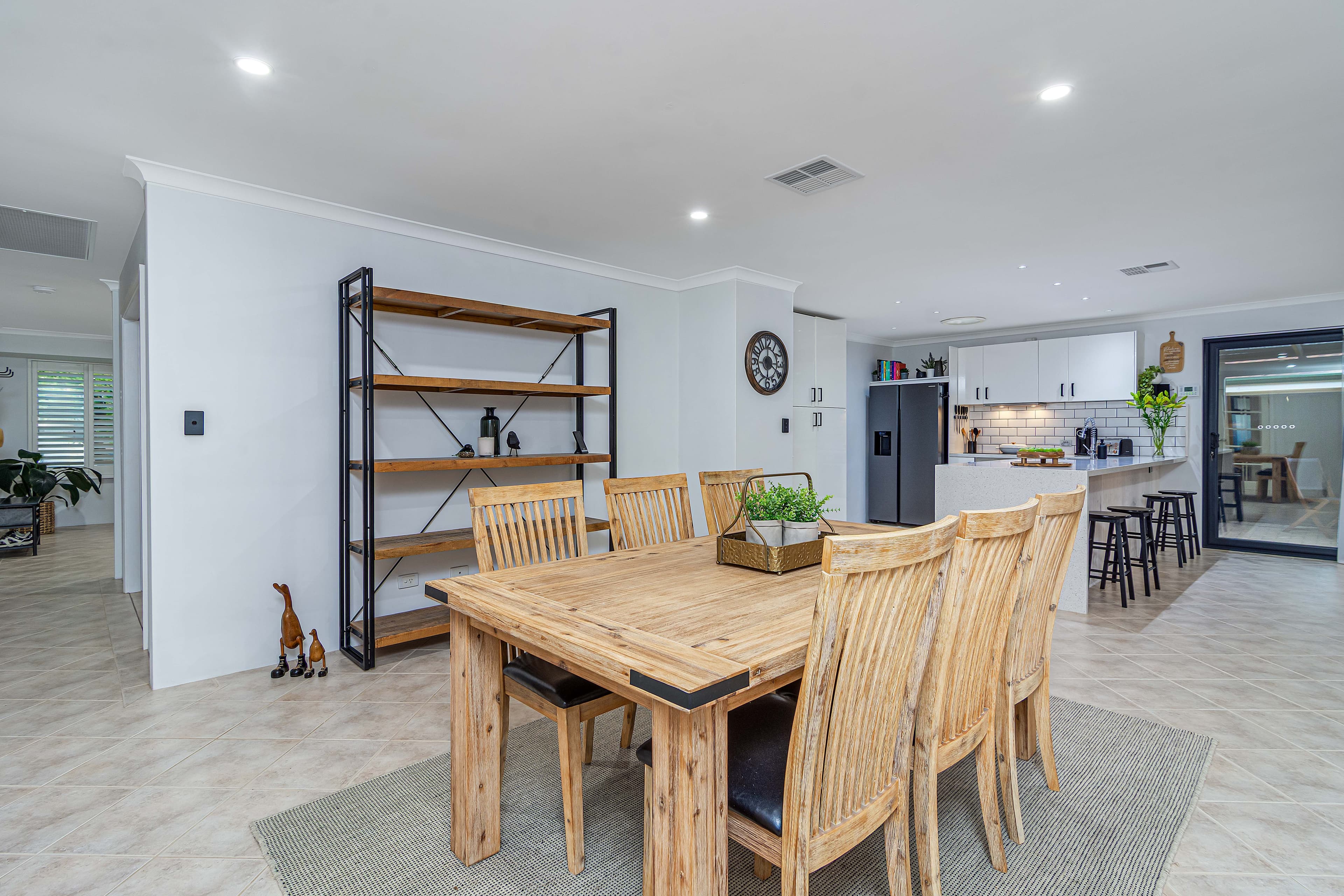 5 Mal Bay Court, Mindarie WA 6030, Mindarie - Thumbnail 7