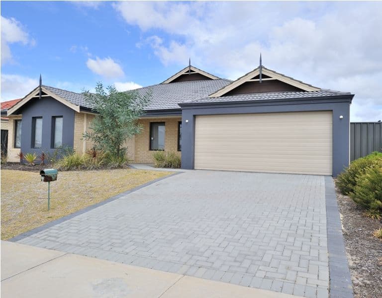 5 Tondoon Bend, AVELEY WA 6069, Aveley - Image 1