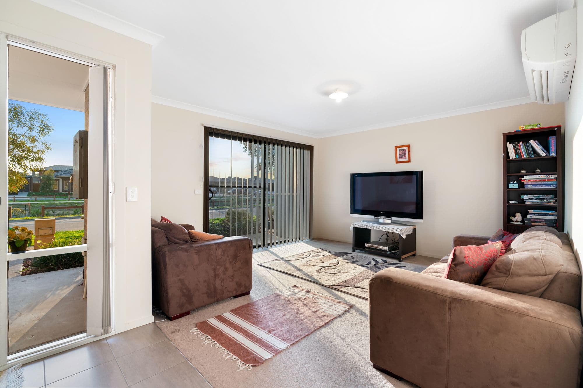 22 Valencia Boulevard, Doreen VIC 3754, Doreen - Thumbnail 5