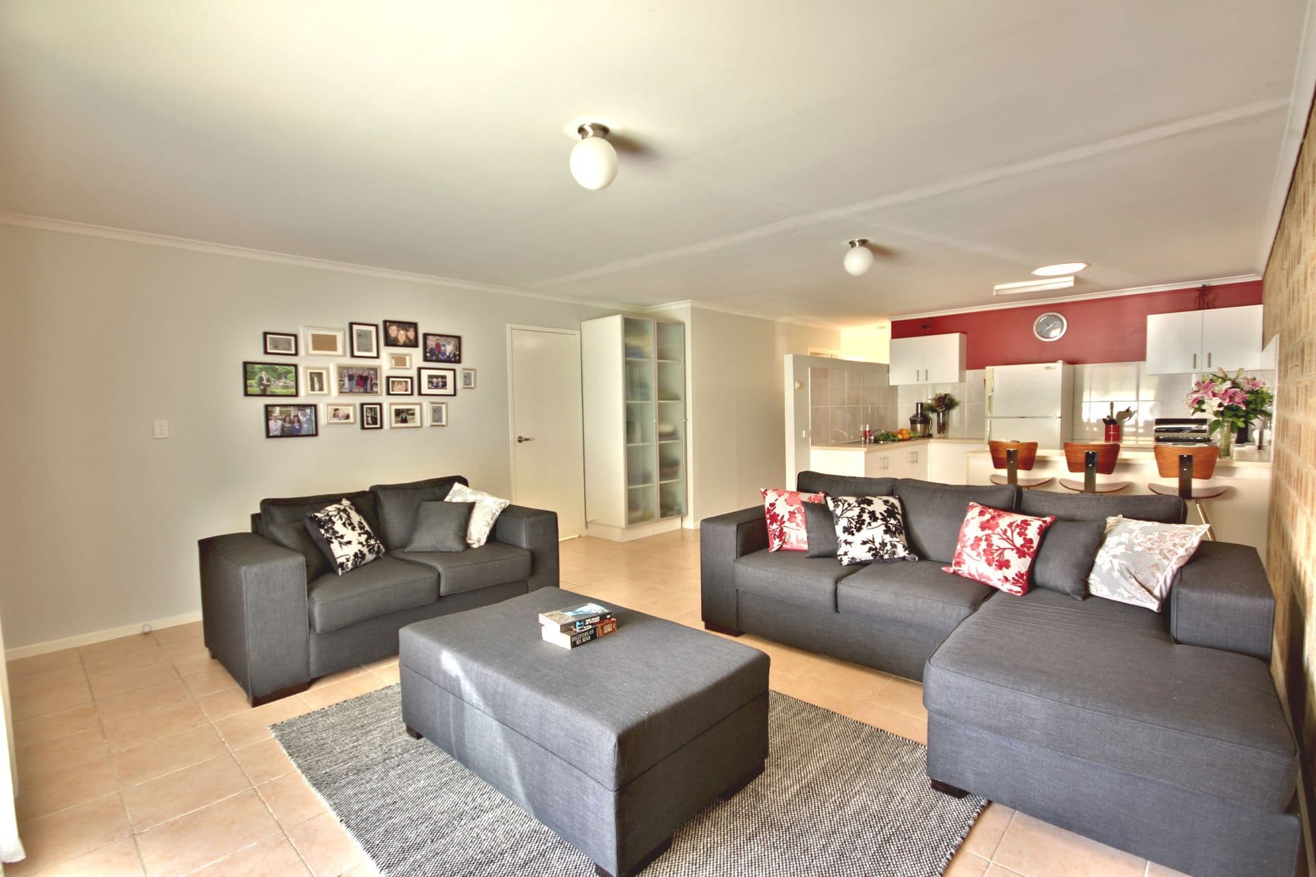 25 Bourke Street, WATERFORD WEST QLD 4133, Waterford West - Image 1