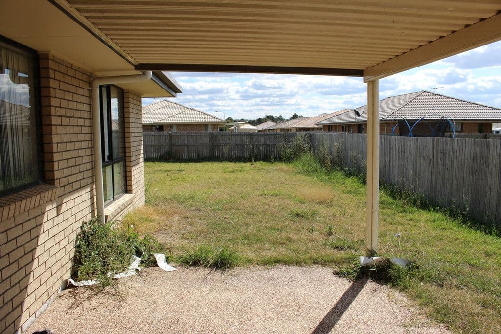 10 Mcinnes Street, Lowood QLD 4311, Lowood - Thumbnail 2