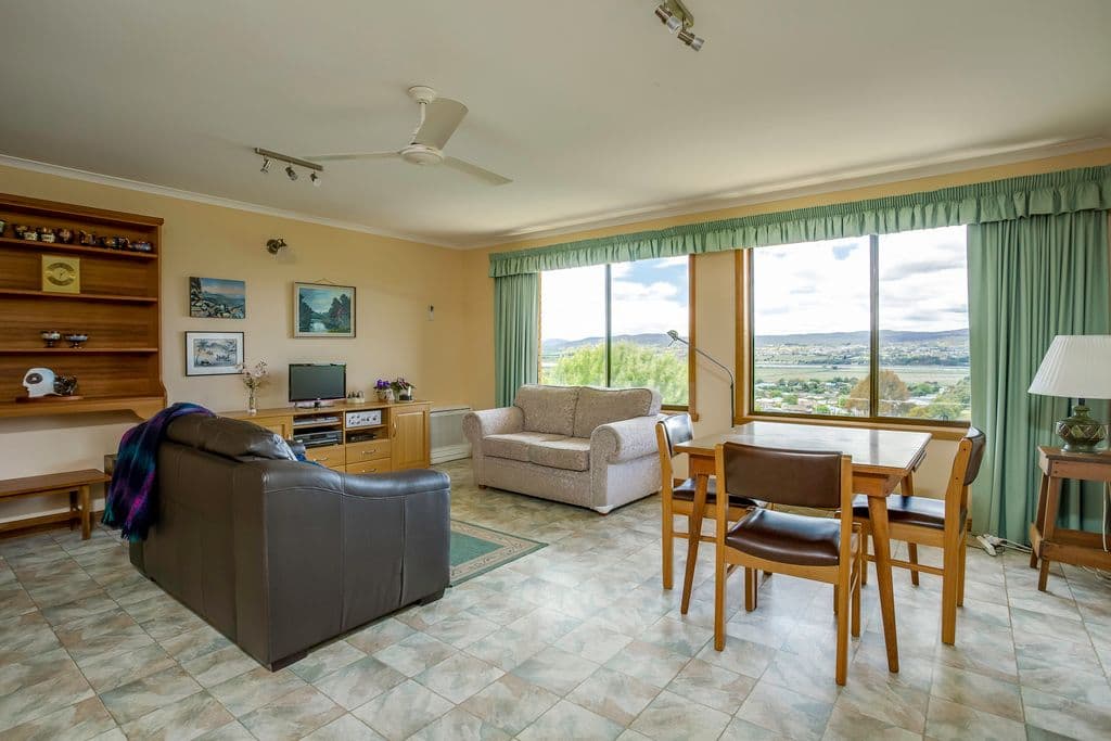 36 Riverside Drive, Riverside TAS 7250, Riverside - Thumbnail 4