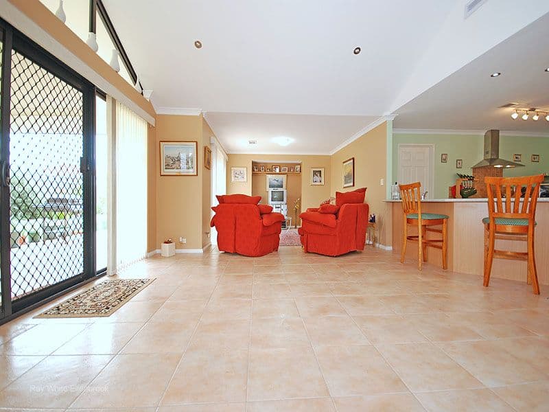 32 Granesse Drive, ELLENBROOK WA 6069, Ellenbrook - Thumbnail 4