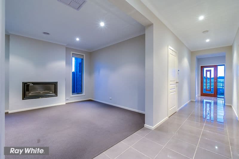 4 Regal  Road, Point Cook VIC 3030, Point Cook - Thumbnail 8