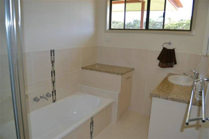 12 Jupiter Street, TELINA QLD 4680, Telina - Thumbnail 7