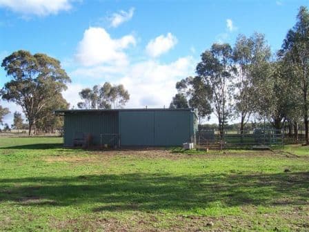 2 Cemetery Lane, COROWA NSW 2646, Corowa - Thumbnail 3