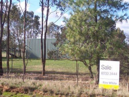 2 Cemetery Lane, COROWA NSW 2646, Corowa - Thumbnail 5