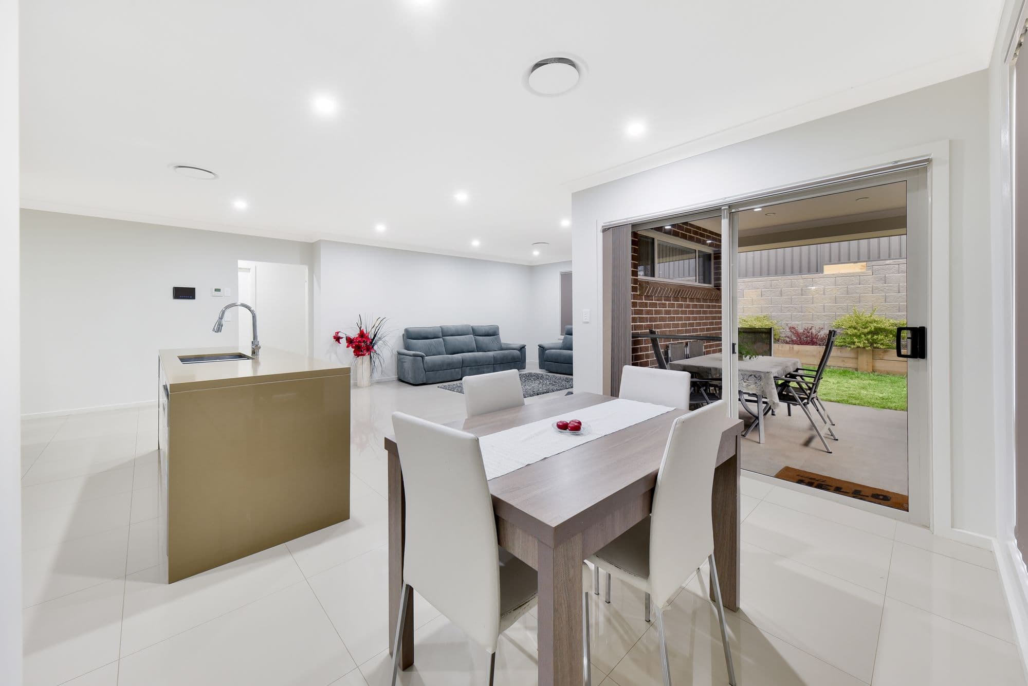 8 Ehrlich Street, Campbelltown - Thumbnail 4