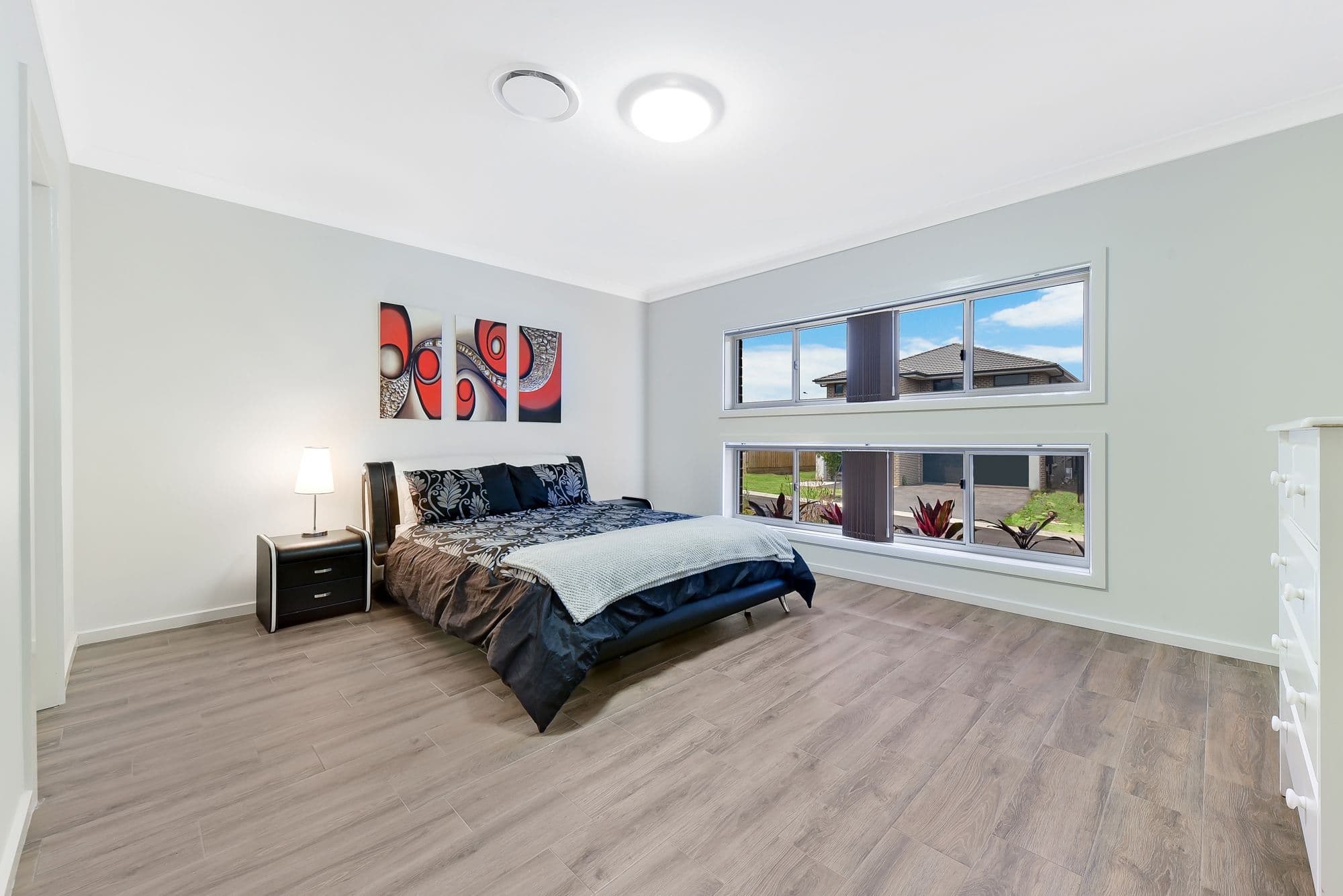8 Ehrlich Street, Campbelltown - Thumbnail 7