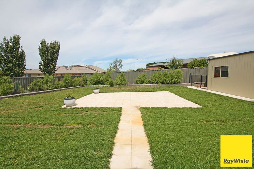 12 Simms Drive, Bungendore - Thumbnail 5
