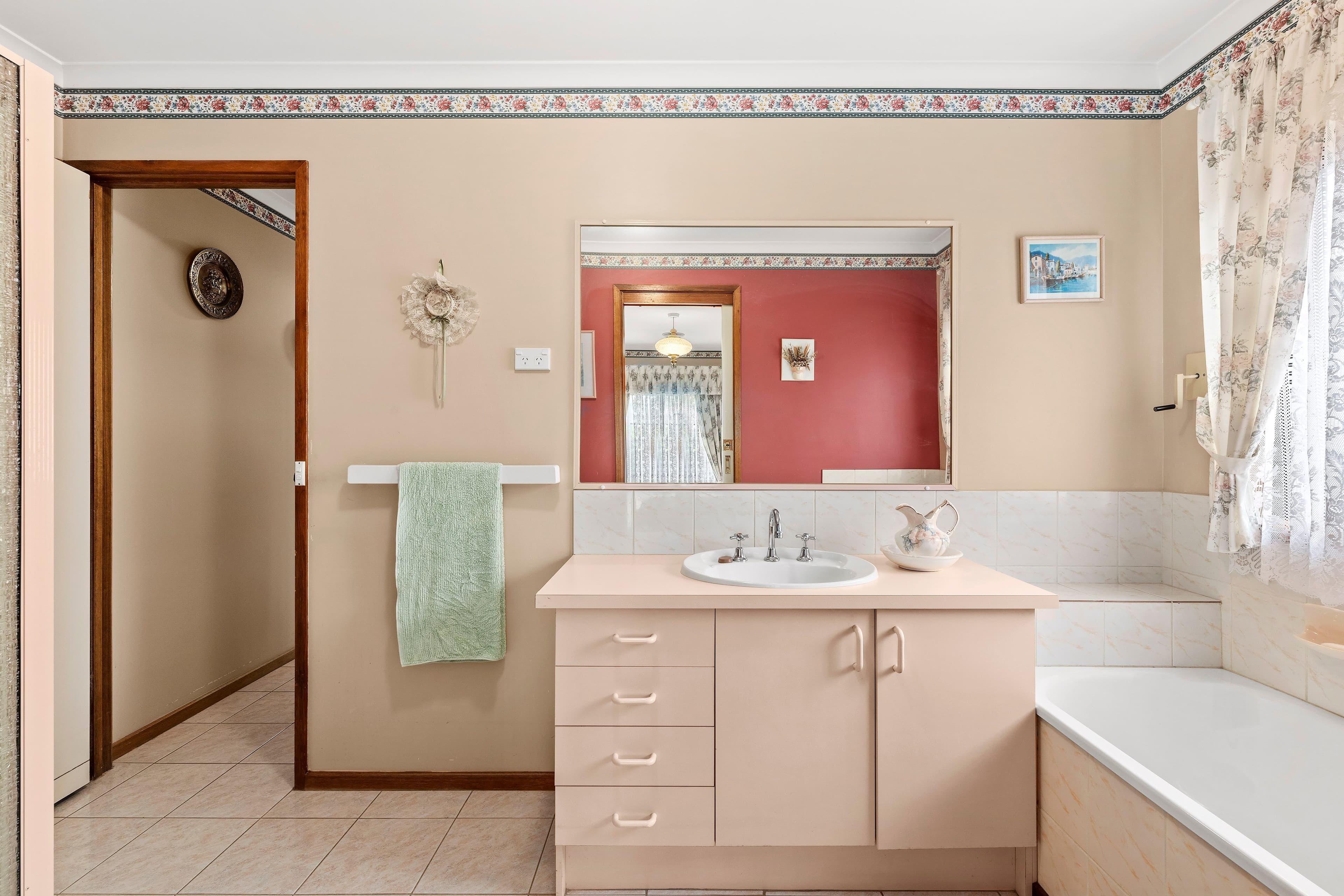 5 Tenterden Place, Mill Park VIC 3082, Mill Park - Thumbnail 7