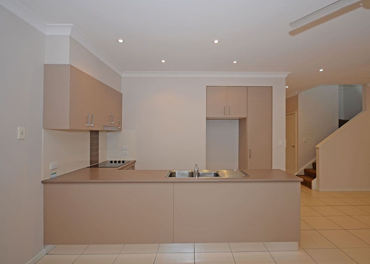 185 Torquay Road, SCARNESS QLD 4655, Scarness - Thumbnail 6