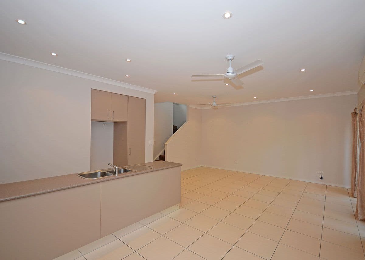 185 Torquay Road, SCARNESS QLD 4655, Scarness - Thumbnail 7