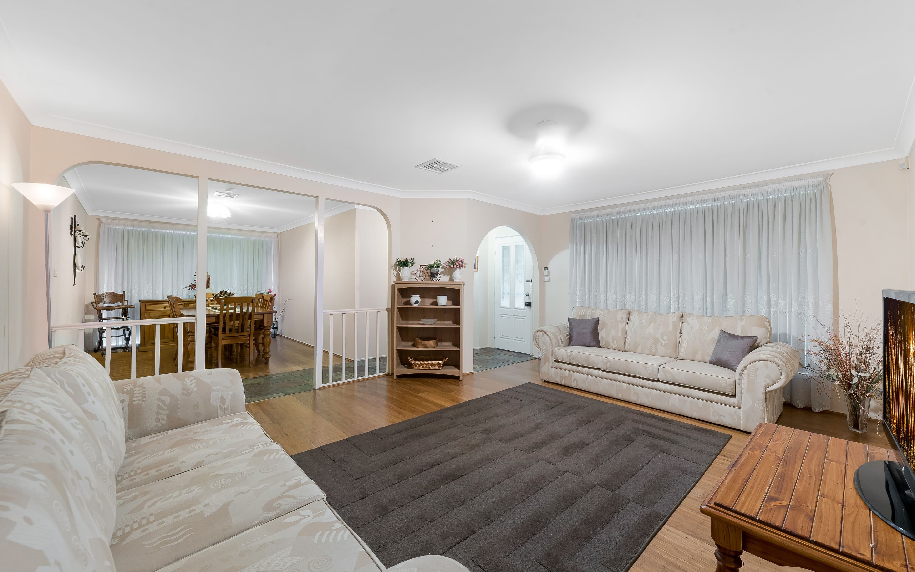4 Oldsmobile Place, Ingleburn NSW 2565, Ingleburn - Thumbnail 2