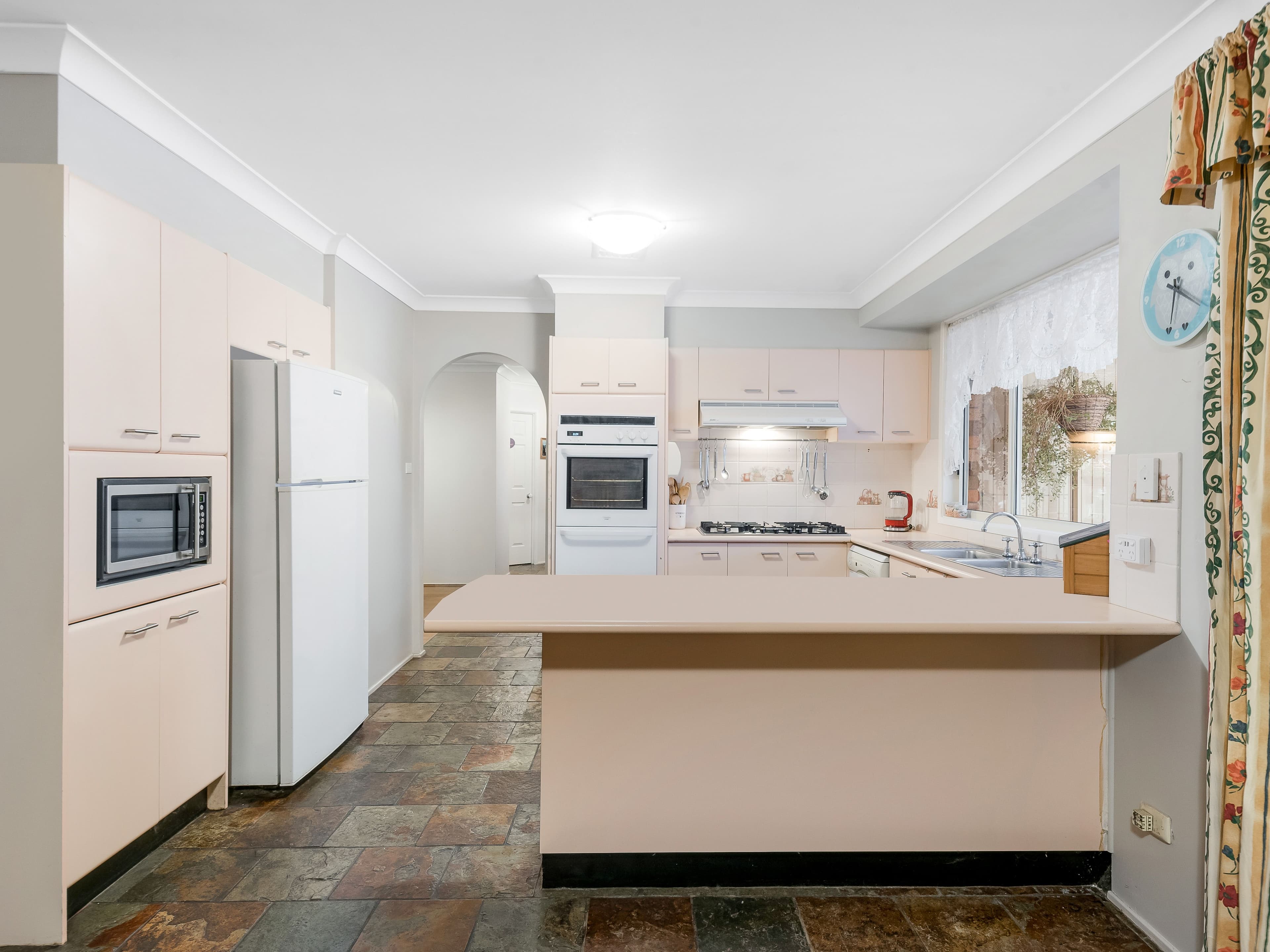 4 Oldsmobile Place, Ingleburn NSW 2565, Ingleburn - Thumbnail 4