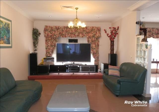 19 Ivanhoe Street, St Johns Park NSW 2176, St Johns Park - Thumbnail 3