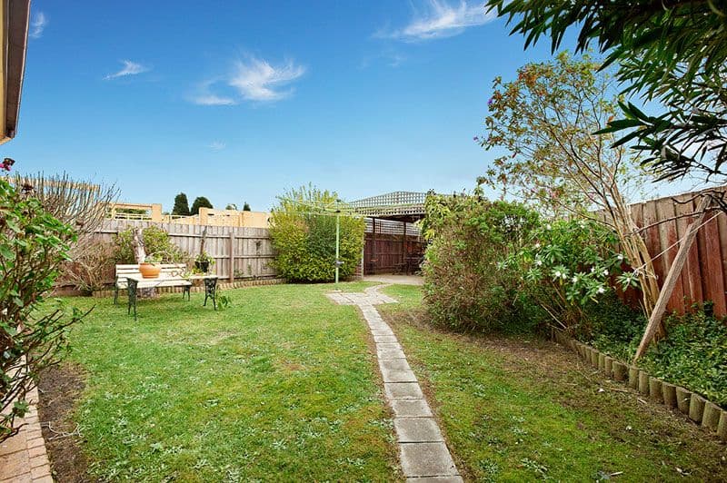 35 Rosenthal Crescent, RESERVOIR VIC 3073, Reservoir - Thumbnail 5