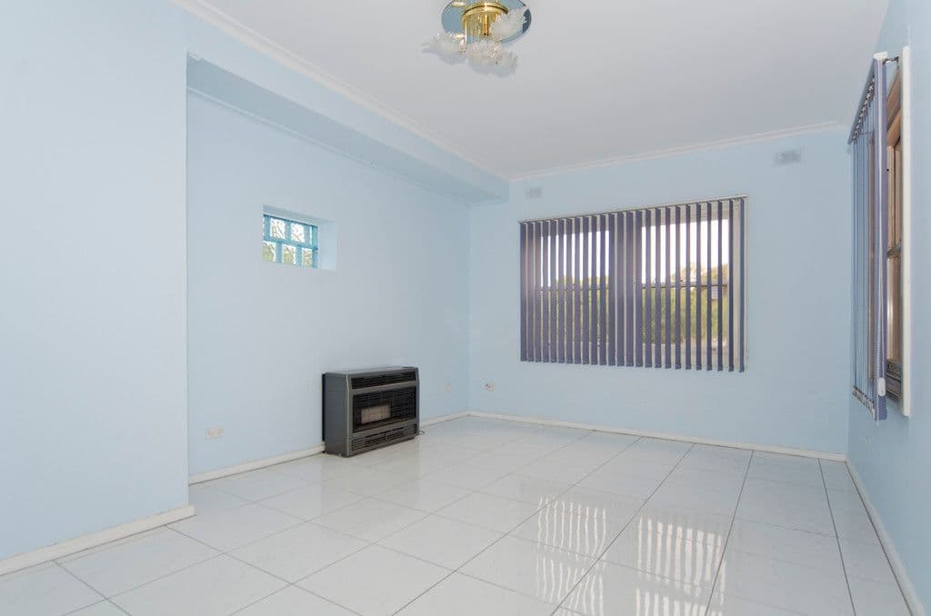 41 Winnerah Road, CHRISTIES BEACH SA 5165, Christies Beach - Thumbnail 2