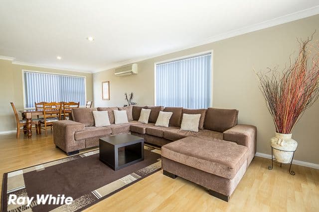 4 Cree Crescent, GREENFIELD PARK NSW 2176, Greenfield Park - Thumbnail 3