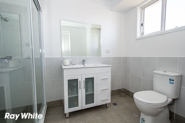 4 Cree Crescent, GREENFIELD PARK NSW 2176, Greenfield Park - Thumbnail 6