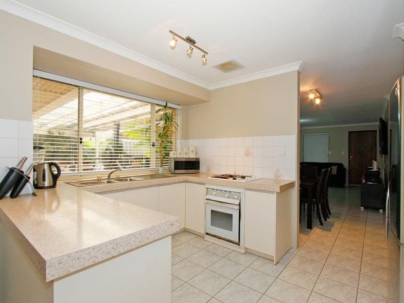 10 Arches Loop, BALLAJURA WA 6066, Ballajura - Thumbnail 5