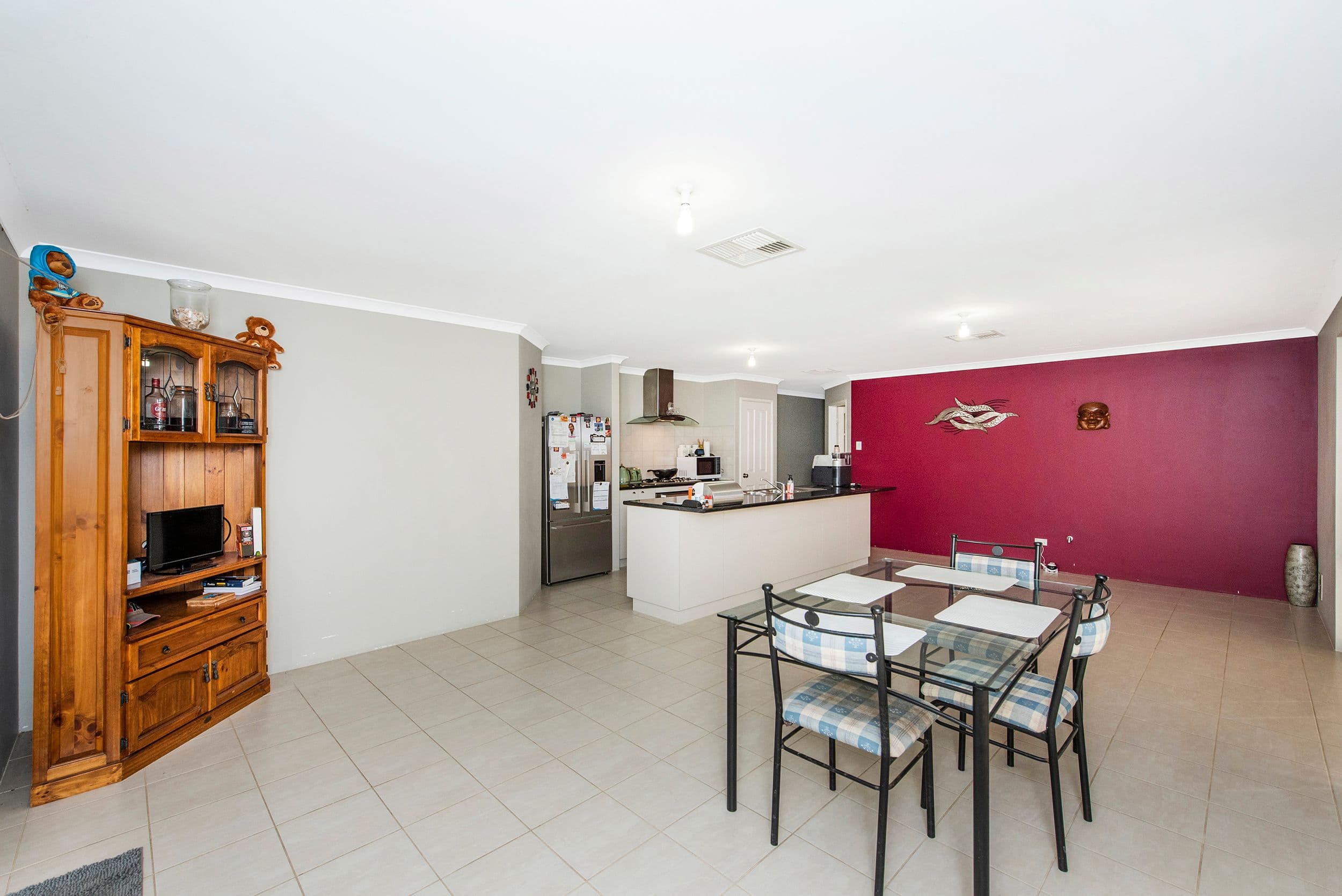 27 Abbeytown Circle, Waikiki WA 6169, Waikiki - Thumbnail 7