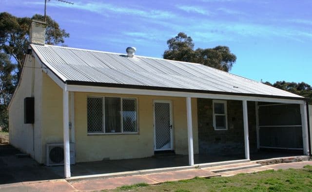 33 William Street, CLARE SA 5453, Clare - Image 1