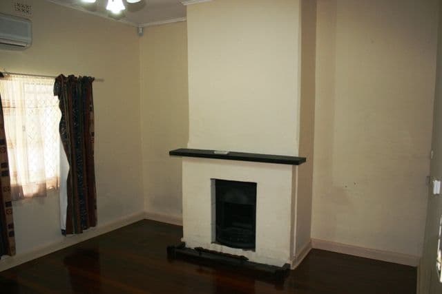 33 William Street, CLARE SA 5453, Clare - Thumbnail 3