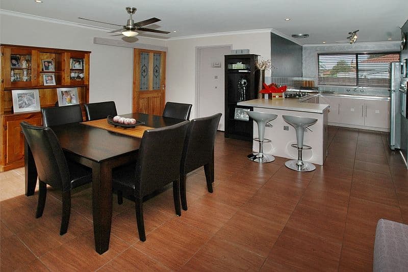 12 Newcombe Court, MILL PARK VIC 3082, Mill Park - Thumbnail 6
