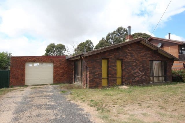 92 North Street, Oberon NSW 2787, Oberon - Image 1