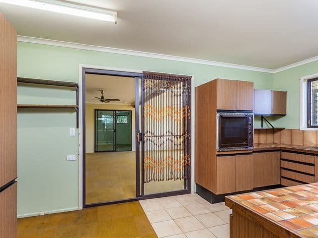 30 Harvey Street, Strathpine QLD 4500, Strathpine - Thumbnail 5